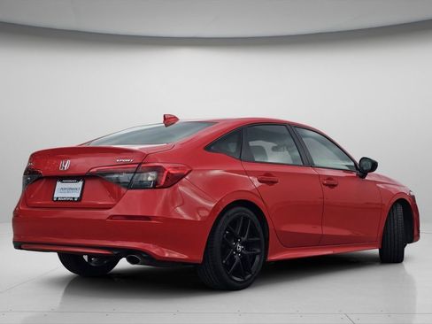 Used 2024 Honda Civic Sport image 9