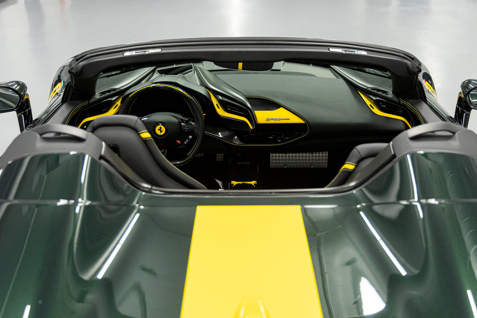 Used 2025 Ferrari SF90 Spider AWD/4WD image 61