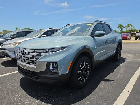 Used 2022 Hyundai Santa Cruz SEL w/ Activity Package AWD/4WD image 6