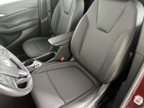 Used 2023 Buick Encore GX Select image 21