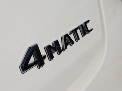 Certified 2025 Mercedes-Benz CLA 250 4MATIC image 9