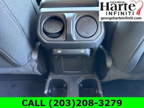 Used 2022 Jeep Wrangler Unlimited Sport image 11