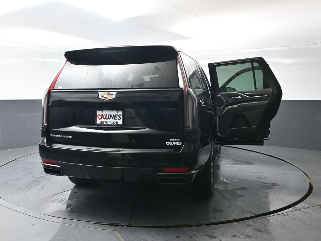 Used 2024 Cadillac Escalade Sport AWD/4WD image 61