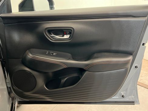 Used 2025 Honda HR-V Sport image 23