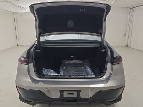 New 2026 BMW 740i xDrive AWD/4WD image 30