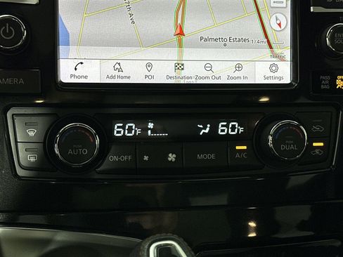 Certified 2023 Nissan Maxima SR w/ Sport Mat Group image 23