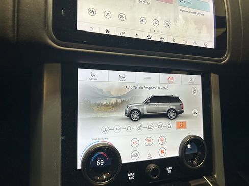 Used 2019 Land Rover Range Rover Supercharged image 6