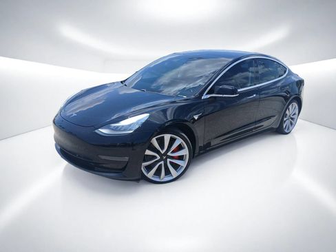 Used 2019 Tesla Model 3 Performance AWD/4WD image 2