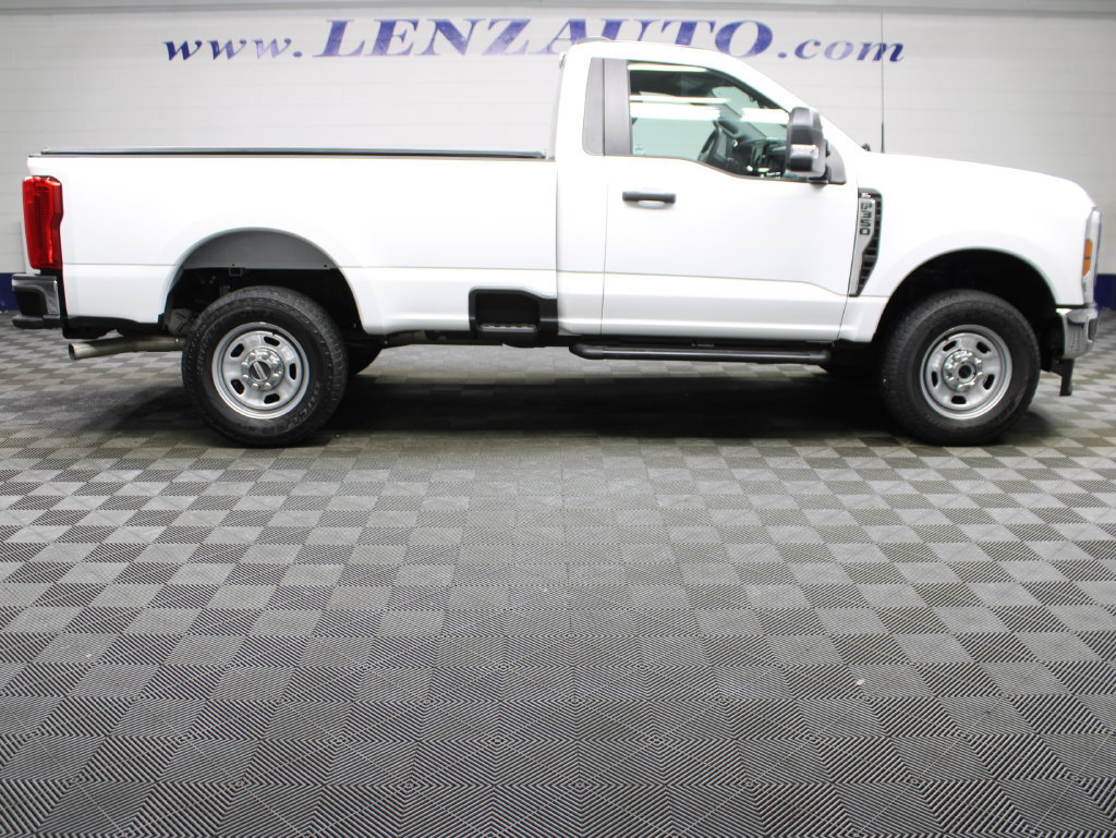 Used 2024 Ford F350 XL w/ XL Chrome Package AWD/4WD image 2