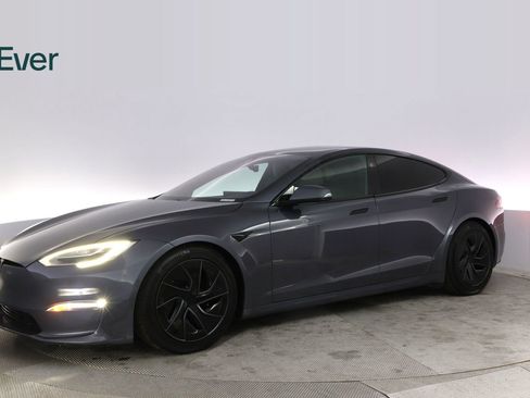 Used 2022 Tesla Model S AWD/4WD image 18