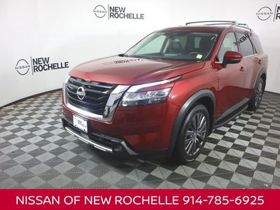 Used 2022 Nissan Pathfinder SL w/ SL Premium Package