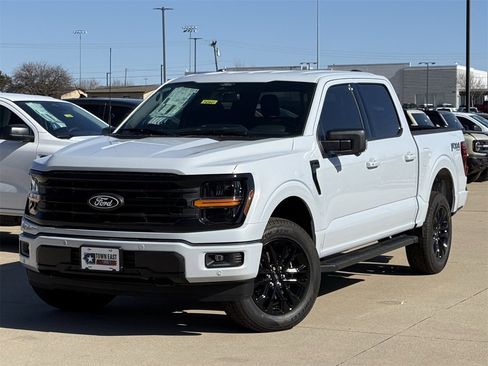 New 2025 Ford F150 XLT w/ Equipment Group 302A MID image 24