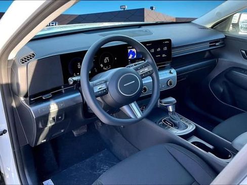 New 2026 Hyundai Kona SE FWD image 6