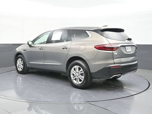 Used 2018 Buick Enclave Essence w/ Trailering Package FWD image 10