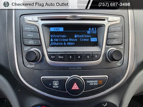 Used 2017 Hyundai Accent SE FWD image 15