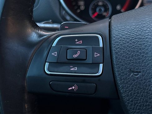 Used 2012 Volkswagen Golf TDI image 24