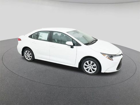 New 2026 Toyota Corolla LE image 12