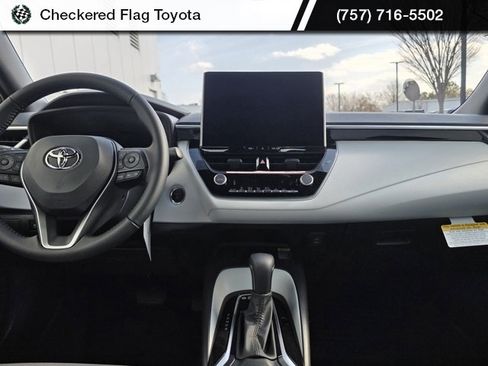 New 2026 Toyota Corolla SE image 5