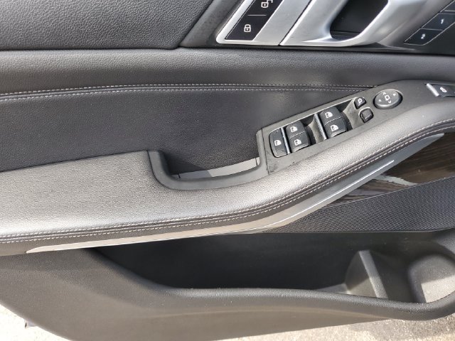 Used 2019 BMW X5 xDrive40i w/ Premium Package 2 AWD/4WD image 21