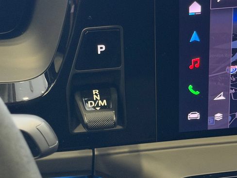 Certified 2025 Porsche Panamera 4 AWD/4WD image 19