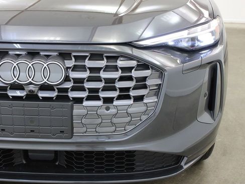 New 2026 Audi Q5 Premium Plus AWD/4WD image 8