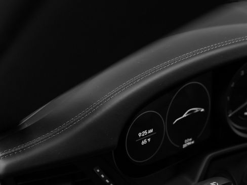 Certified 2020 Porsche 911 Carrera image 34