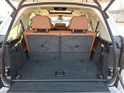 Certified 2023 BMW X7 xDrive40i w/ Executive Package image 30