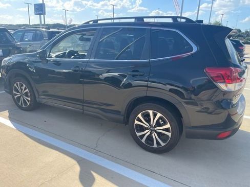 Used 2023 Subaru Forester Limited AWD/4WD image 4