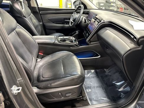 Used 2022 Hyundai Tucson Limited AWD/4WD image 16