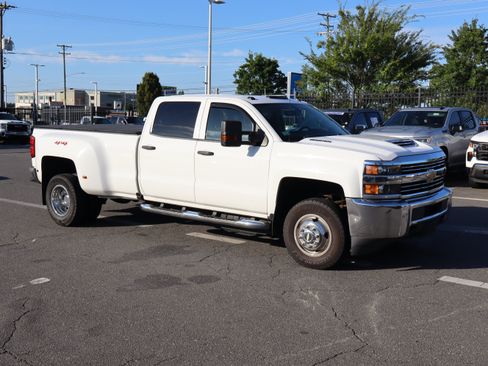 Used 2018 Chevrolet Silverado 3500 W/T w/ WT Fleet Convenience Package AWD/4WD image 14