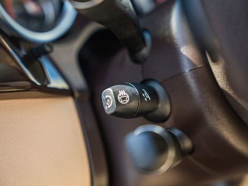 Used 2017 Mercedes-Benz GLE 350 4MATIC image 42