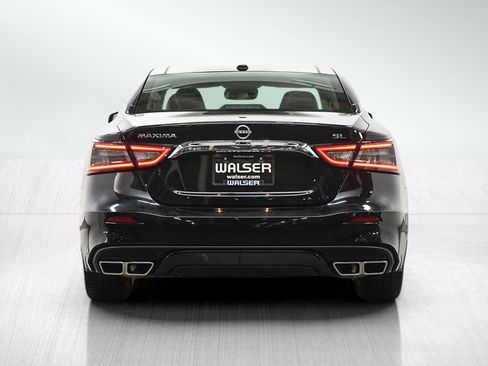 Used 2023 Nissan Maxima SL FWD image 4