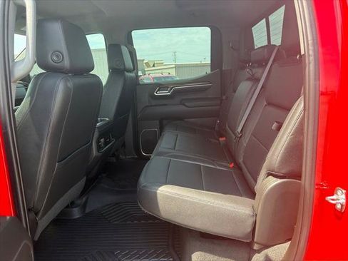 Used 2022 Chevrolet Silverado 1500 LT Trail Boss w/ Convenience Package II AWD/4WD image 10