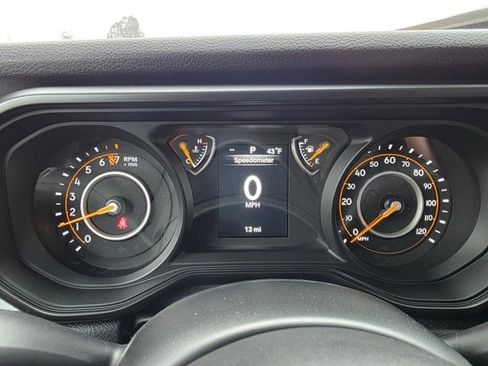 New 2026 Jeep Gladiator Sport image 17