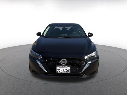 Used 2025 Nissan Sentra SV FWD image 3