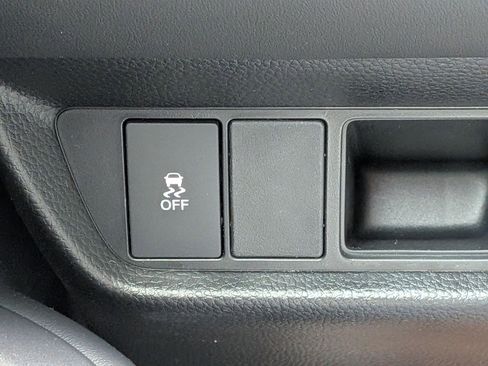 New 2026 Honda HR-V LX image 17