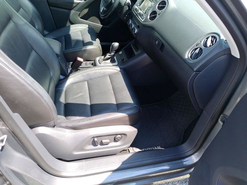 Used 2013 Volkswagen Tiguan SEL AWD/4WD image 27