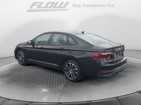 Used 2024 Volkswagen Jetta Sport FWD image 6