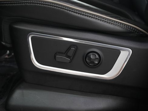 Used 2021 RAM 1500 Laramie AWD/4WD image 27