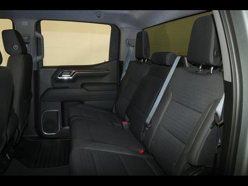 Used 2023 Chevrolet Silverado 1500 LT image 31