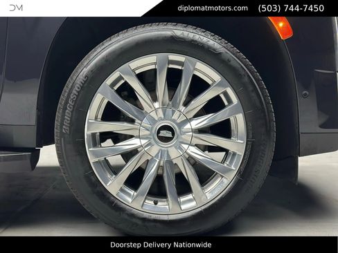 Used 2022 Cadillac Escalade ESV Premium Luxury w/ LPO, Floor Liner Package image 46