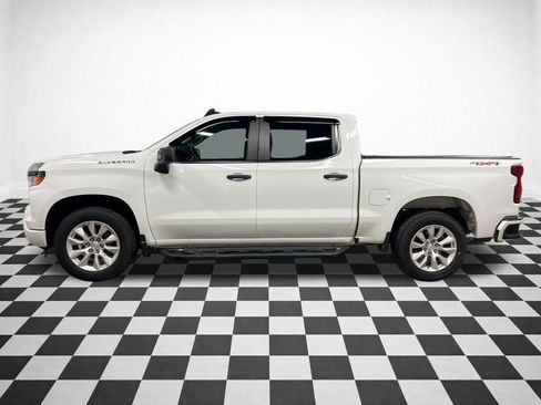 Certified 2023 Chevrolet Silverado 1500 Custom image 6