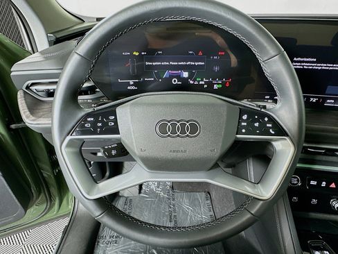 Used 2025 Audi Q5 Premium Plus w/ Premium Plus AWD/4WD image 19