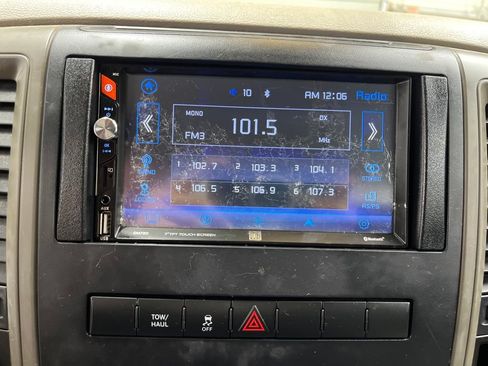 Used 2011 RAM 1500 Express AWD/4WD image 11