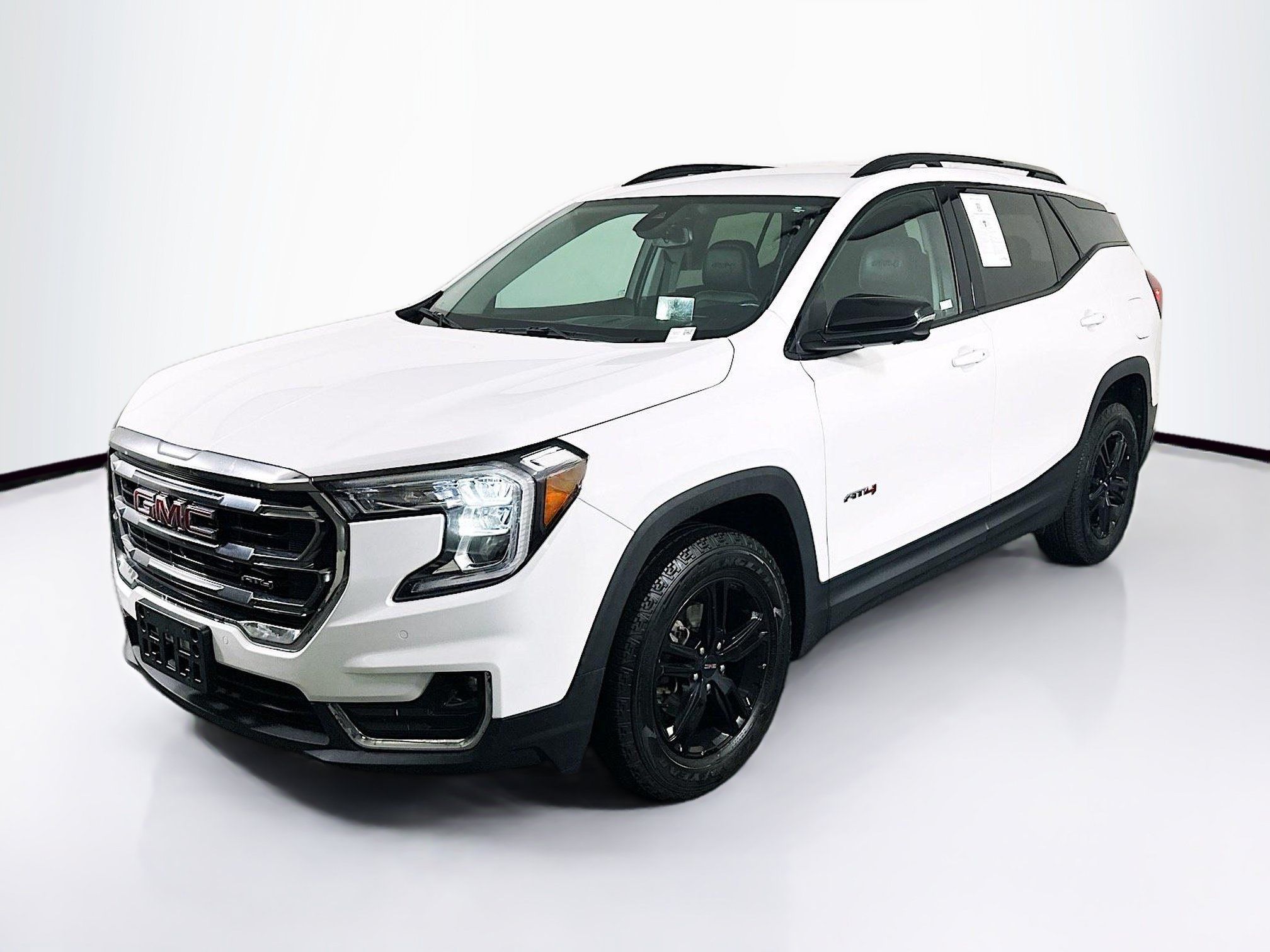 Used 2024 GMC Terrain AT4 w/ Infotainment Package II AWD/4WD image 3