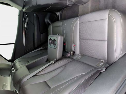 Used 2025 Buick Envision Preferred image 16