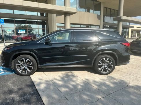 Certified 2020 Lexus RX 350L Premium w/ Premium Package AWD/4WD image 2