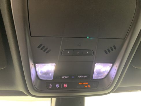 Used 2021 Cadillac XT5 Luxury FWD image 27