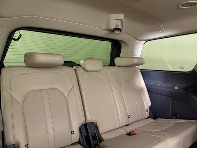 Used 2022 Ford Expedition Limited RWD image 31