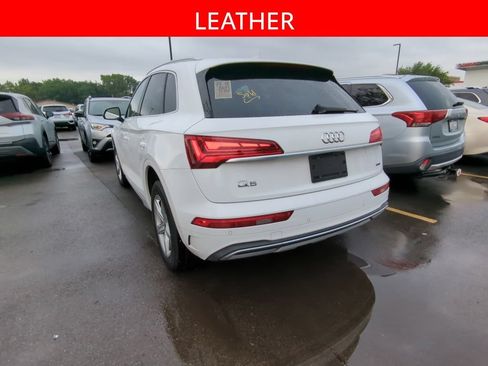 Used 2021 Audi Q5 2.0T Premium w/ Convenience Package AWD/4WD image 4